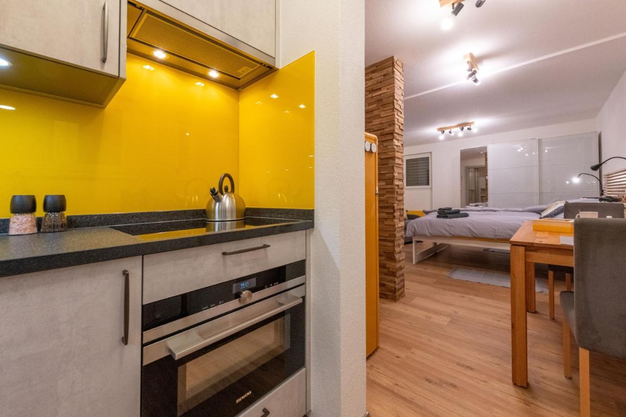 Ambassador Yellow Home Grächen Exteriör bild